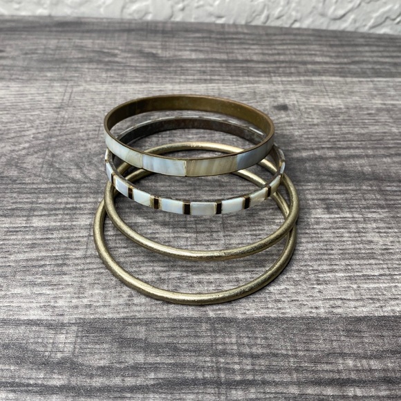 Jewelry - Bangles